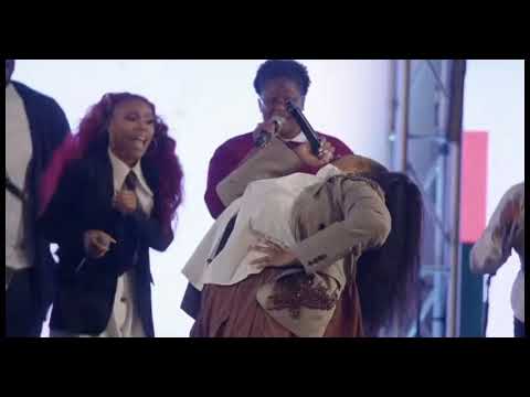 Dr. Karen Clark Sheard & Kierra Sheard Kelly Tag Team (Hallelujah/Praise On It Praise) YT 2025