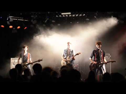 Clash City Rockers // White Riot