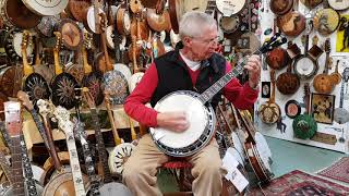 Video thumbnail for G. Amendt testing VGS tenor banjo by Guenter Amendt