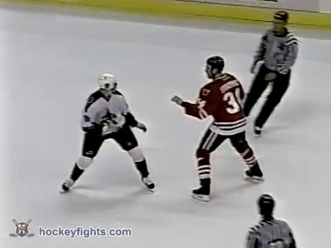 Jason Strudwick vs Kelly Buchberger