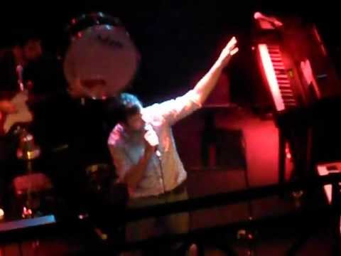 MARAVEYAS ILEGAL- Tu Vuo Fa LAmericano