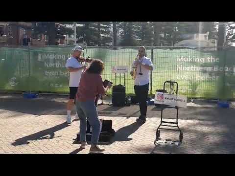 Street music at Manly Beach, Australia