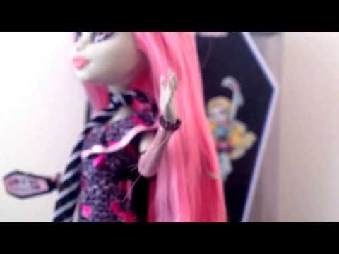 Monster High Ghoul's Night Out Rochelle Goyle Doll Review || by OperettaAndClawdeen