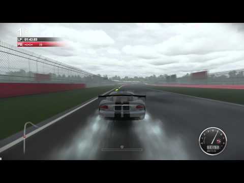 Auto Club Revolution Wet (Rain) Silverstone Race in a Dodge Viper ACR