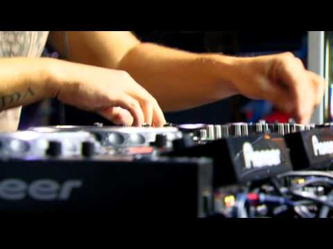 Sunrise Festival 2011 Official After Movie : Yang Stage Saturday (1/2)