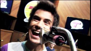 Restart em &quot;Vou cantar&quot; no Estúdio Transamérica Pop - Showlivre.com