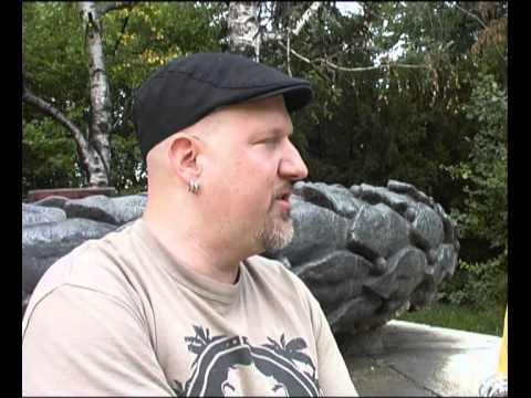 Call Di Docta. Интервю с Dr. Ring Ding