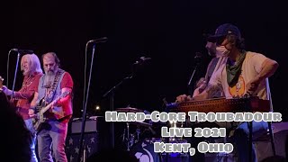 Hard-core Troubadour - Steve Earle &amp; The Dukes Live (Kent, Ohio 7/30/21)