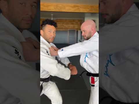 How to shoot a double leg in the Gi #bjj #jiujitsu #brazilianjiujitsu