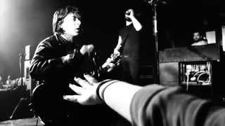 carl barât & the jackals | march of the idle | live @ cartonnerie