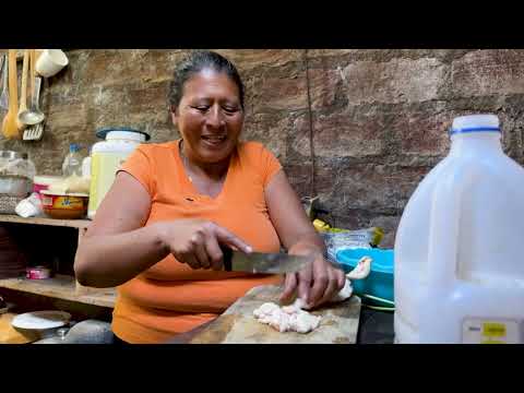 SABROSO DESAYUNO DE TRIPAS DE CHANCHO 🐷 | Tía Anita