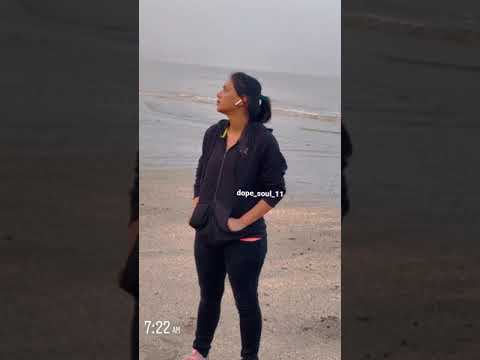 mallika singh enjoying in beach #mallikasingh#mallika#mikku#mallikan#shorts#trending#mallikan4ever