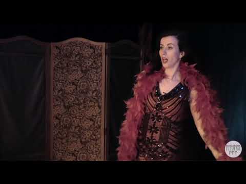 Cerise Noire with Boa Tease