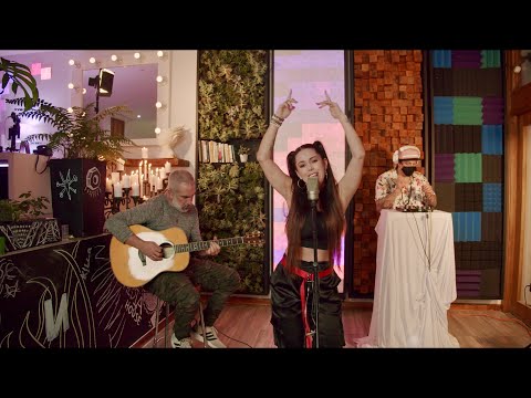 Yina Rose - AWOL Live