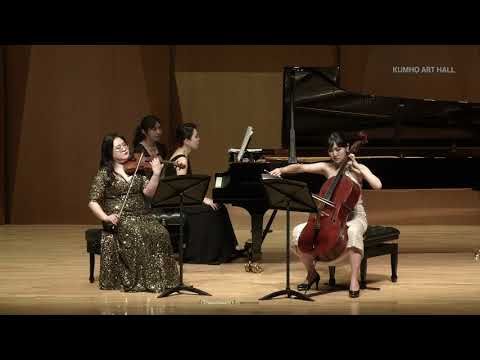 라미띠에 트리오 J.Kern-I.Frolov - Smoke Gets In Your Eyes