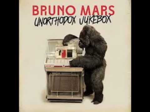 Bruno Mars - Moonshine [Audio]