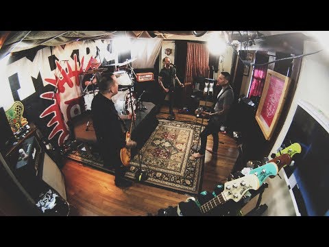 Videoclip de Moments Like This — MxPx