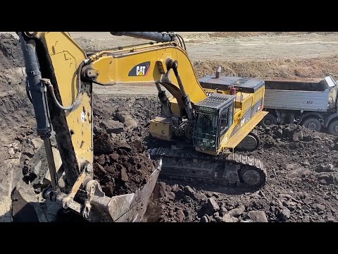 Caterpillar 385C Excavator Loading Mercedes & MAN Trucks Interkat SA