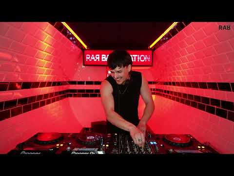 MRT / 158 BPM - BASS STATION 2 - 128 / HARD TECHNO