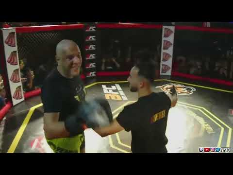 Mister AB Vs Dakhama مبارة مستر اب ضد الضخامة