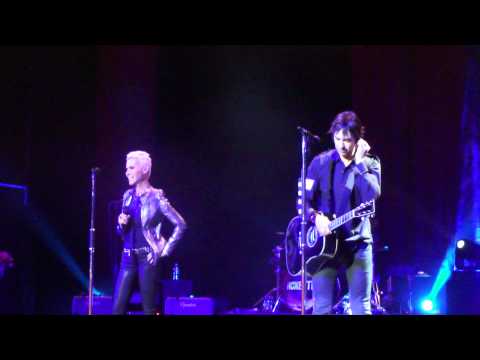 Roxette Moscow 2011.12.01 Per is saying: Kak zdorovo chto vse mi zdes segodnya sobralis'