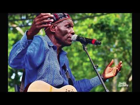 Oliver Mtukudzi - Ndagarwa Nhaka