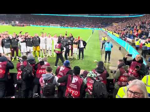 POLISH PLAYERS SING THE NATIONAL ANTHEM WITH THE FANS AFTER THE MATCH 📣💪WALES vs POLAND 26.03.24