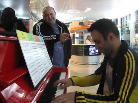 Гопники? А вот не совсем