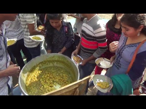 Students Are Very Hungry After Three Hours bus Journey | Kalyani Lake Park | Street Food Loves You