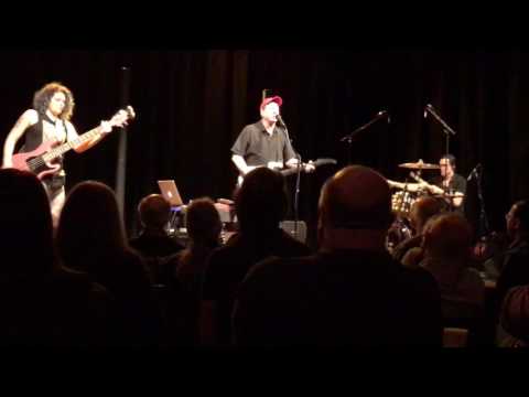 Adrian Belew Power Trio - Dinosaur