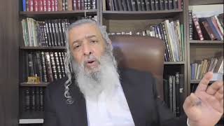 לא לפחד , מאירן , מהטילים, מחי-זבל-ה, מחמאס ומהרשעים הארורים   הרב רוני בוסי יצ"ו (הרב רוני בוסי) - התמונה מוצגת ישירות מתוך אתר האינטרנט יוטיוב. זכויות היוצרים בתמונה שייכות ליוצרה. קישור קרדיט למקור התוכן נמצא בתוך דף הסרטון