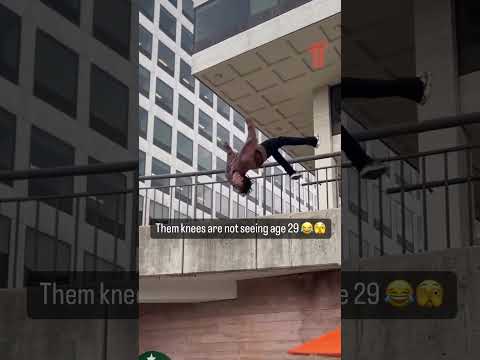 my knees hurt just watching this (Song: DB.Boutabag ft. PlayaPosseStacks - Backflip)