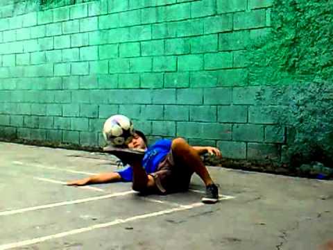 Crazy Freestyle Football / Kirikae Move / Styllball BOMB 2011