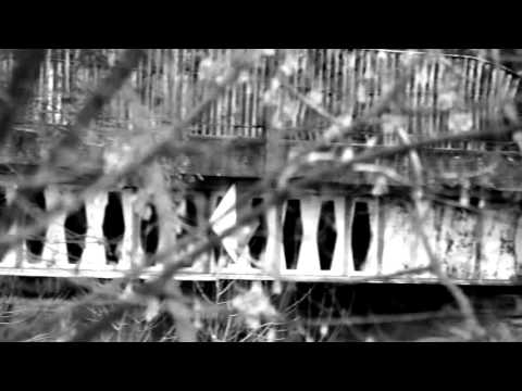 01. Bartosz Te feat.  Dj Cider  - W trudach  (prod. Ślimak)