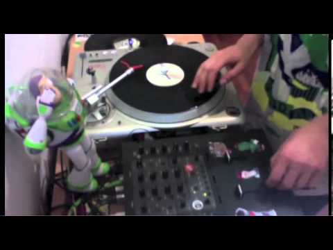 DV/DJ-Tech Scratch Battle - CHINMACHINE - Round 2
