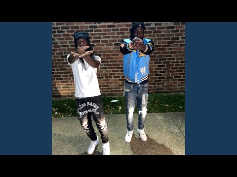 Cleo (feat. Hottboy Loeski)