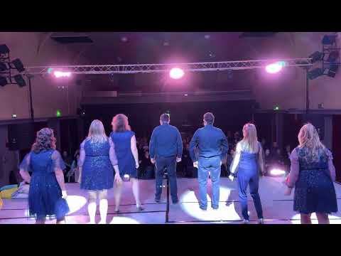 UniSong - I'm still standing