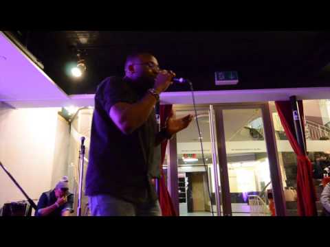 Erny Theorie - Stand Up Show