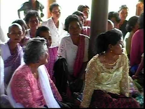 KHMER SONGS , KOLAP KHMER AKAS , SING BY HENG VAN MORK