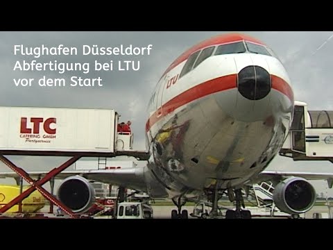 LTU Abfertigung vor dem Start in Düsseldorf