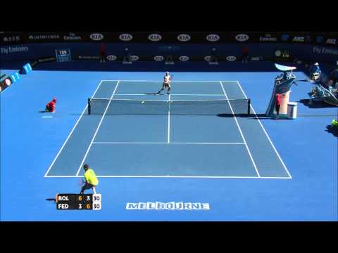 Roger Federer v Simone Bolelli highlights (2R) - Australian Open 2015