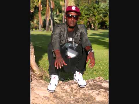 SIXXY FT VERSHAWN & SPOOKIE