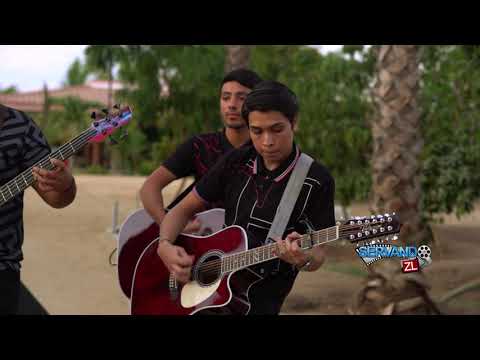 Grupo Arriesgado Ft. Los De Las Iniciales - La M4y!z4 (En Vivo 2021)