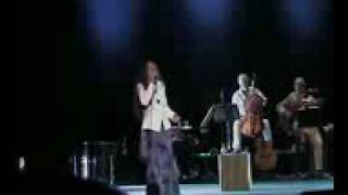 Maria Bethânia Volta por cima