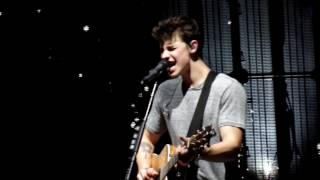 Shawn Mendes- Hold On San Diego 2016