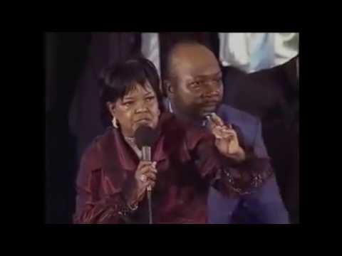 Grandma Thanksgiving Song - U Name It Challenge