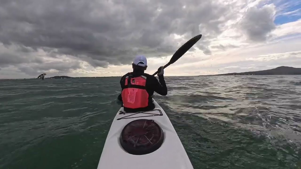 Windy paddle - NK Breeze surfski 
