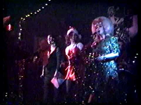 Melba Toast, Little Miss Tammy Smith & Toni Dodd - Silent Night
