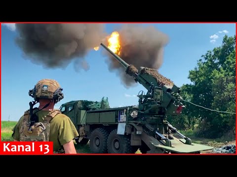 Ukrainian howitzers fire shells near Bakhmut as army speaks of 'partial success'