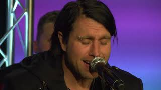 Three Days Grace Perform Acoustic Version of &quot;Love Me or Leave Me&quot;